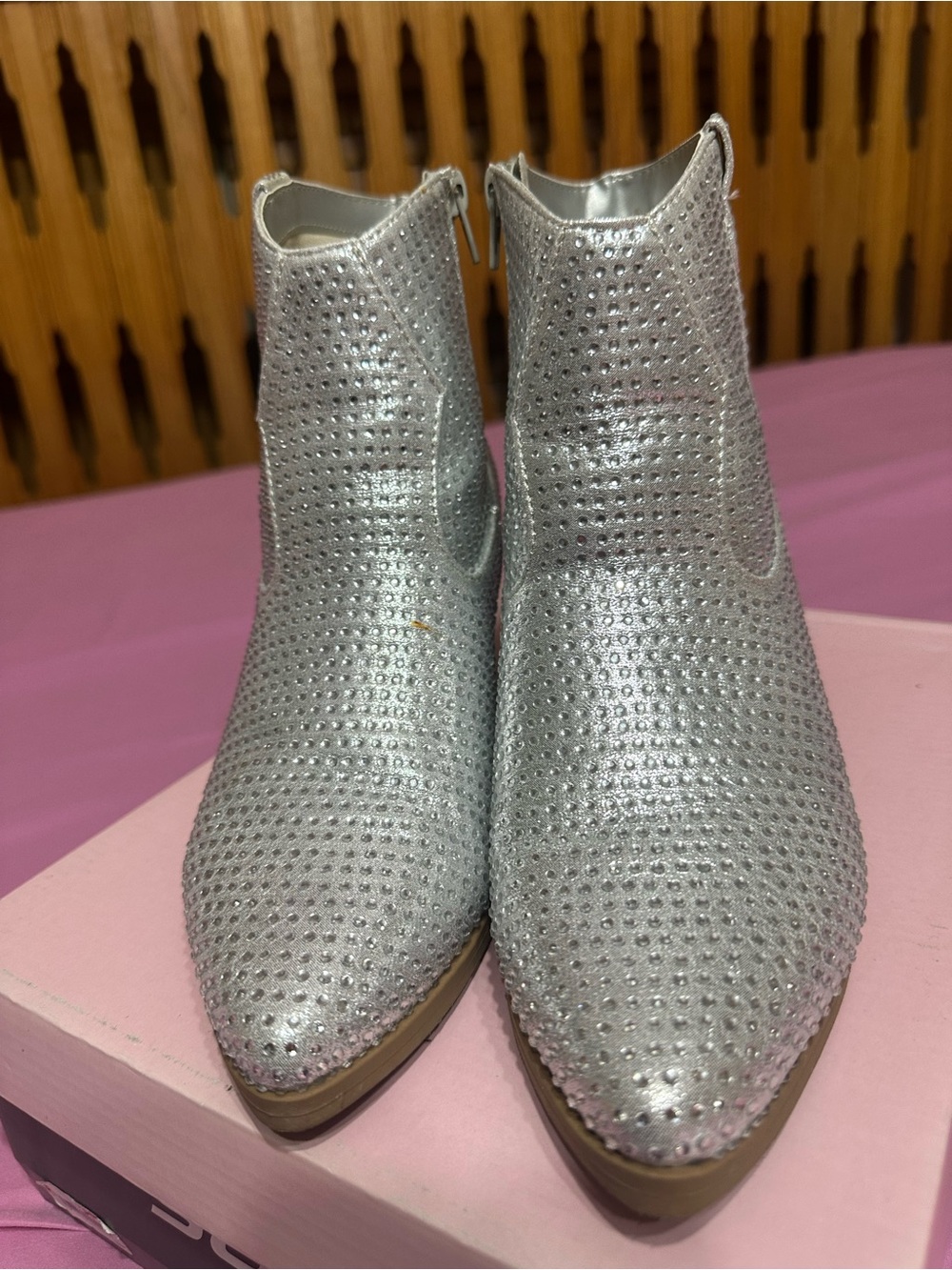 SODA - women's ankle silver booties